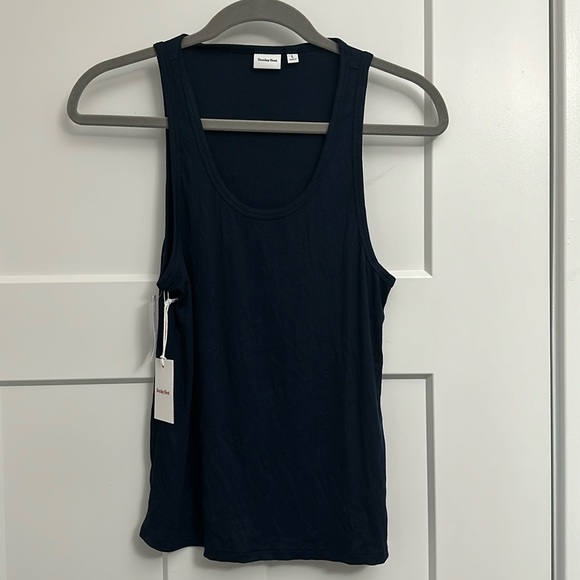 Sunday Best Aritzia navy blue tank top NWT Total Eclipse - Picture 1 of 2